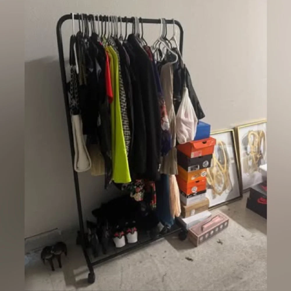 Adjustable Black Garment Rack with Lower Shelf - Home Storage & Organization